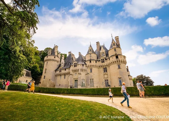 度假居 德斯沃内斯度假屋 *