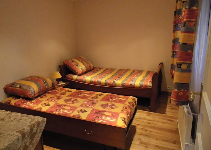 德斯沃内斯度假屋 图尔